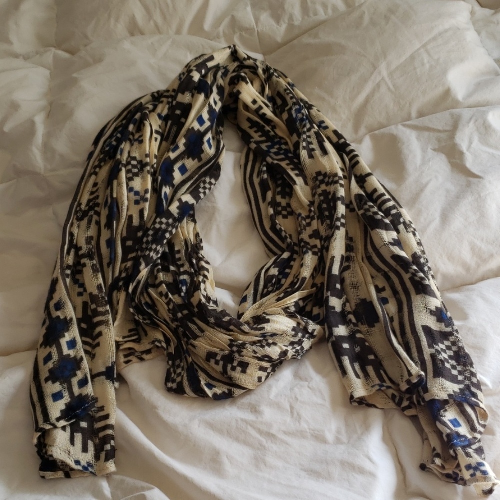 Cute scarf
